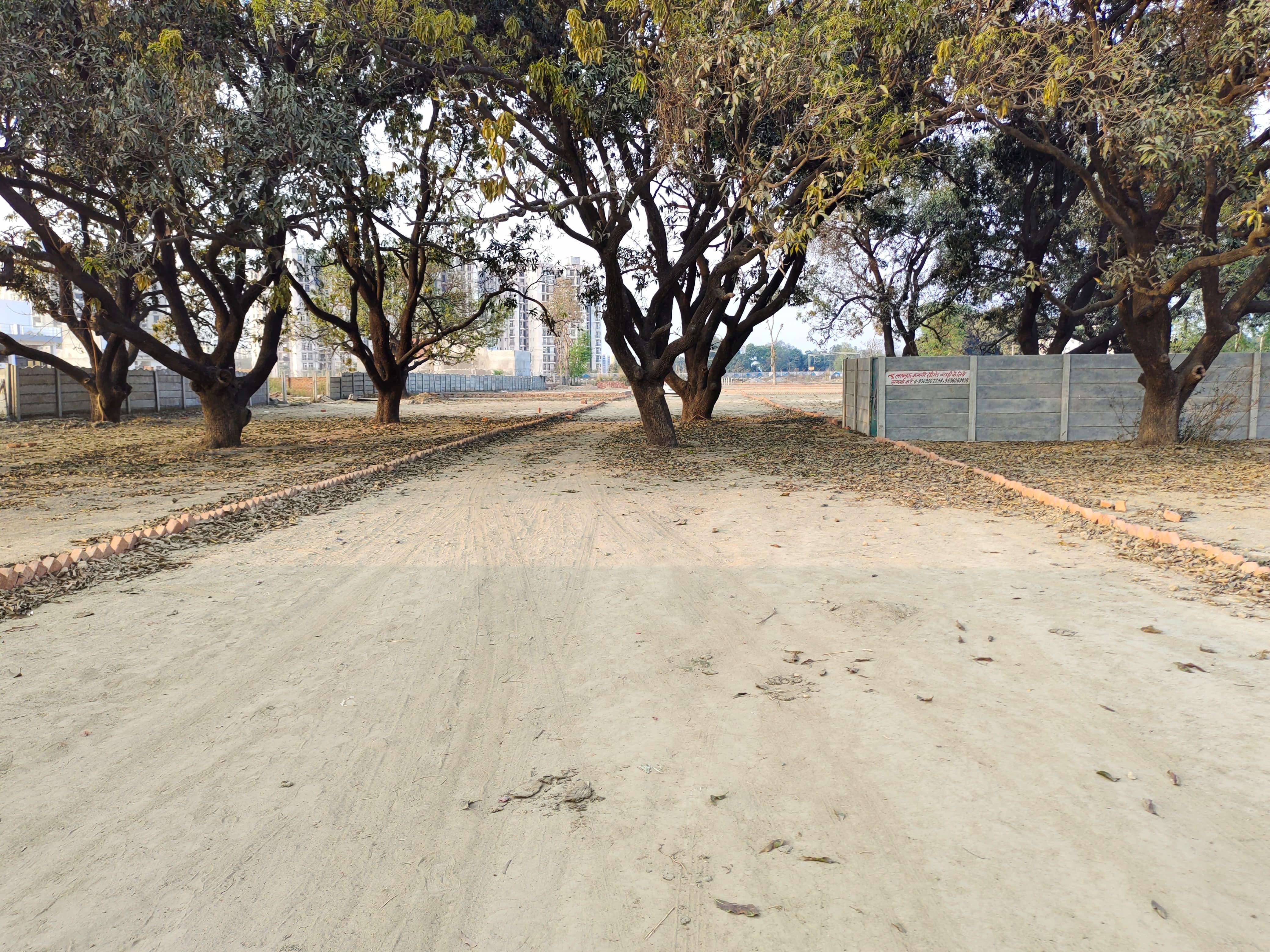 Deep Vihar Extension Plots, Sushant Golf City, Ansal